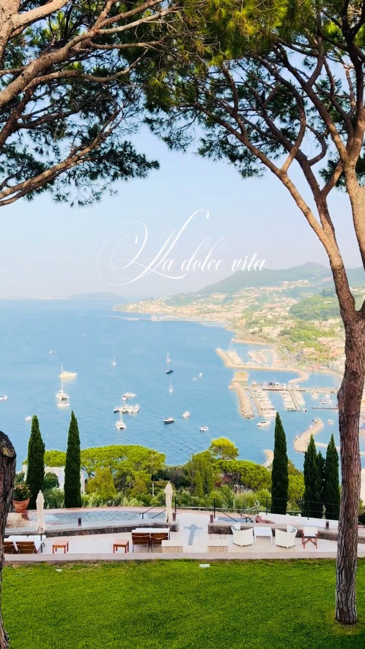 Slow Days in Ischia
